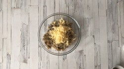 Классический жульен с грибами в духовке