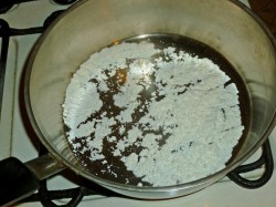название картинки Жульен с грибами и сметаной