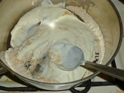 название картинки Жульен с грибами и сметаной