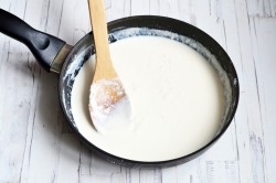 Жульен с креветками