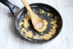 Жульен с креветками