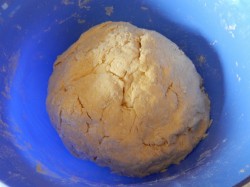 название картинки Жульен с курицей и сметаной в тарталетках