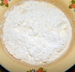 Жульен в тарталетках с грибами