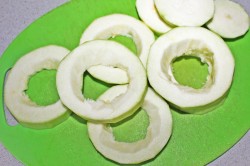 Кабачки фаршированные грибами в духовке