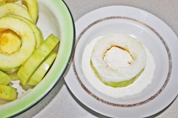 Кабачки фаршированные грибами в духовке