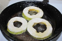 Кабачки фаршированные грибами в духовке