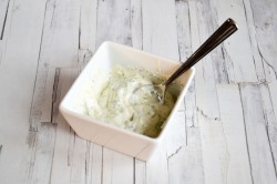 название картинки Кабачки жареные с чесноком помидорами