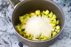 название картинки Кабачки с ананасовым соком на зиму