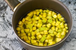 название картинки Кабачки с ананасовым соком на зиму