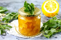 название картинки Кабачки с ананасовым соком на зиму