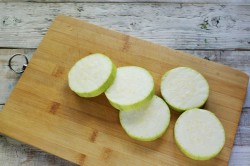 Кабачки с фаршем на сковороде