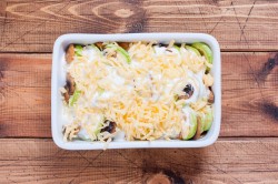 Кабачки с грибами запеченные в духовке