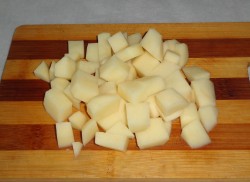 Кабачки с капустой и картошкой в мультиварке