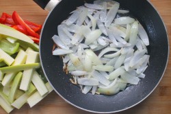 название картинки Кабачки тушеные с болгарским перцем