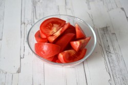 название картинки Кабачки с помидорами на сковороде