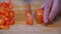 Жареные кабачки с томатами и болгарским перцем - шаг 5 Жареные кабачки с томатами и болгарским перцем - шаг 5