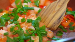 Жареные кабачки с томатами и болгарским перцем - шаг 6 Жареные кабачки с томатами и болгарским перцем - шаг 6