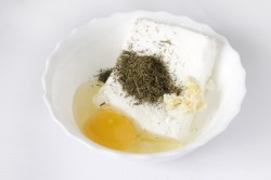 название картинки Кабачки с творогом в духовке