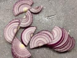 название картинки Кабачки тушеные в сметане