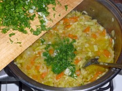 Кабачки тушеные с морковью и луком