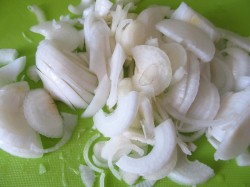 Кабачки тушеные в сметане в мультиварке - шаг 3