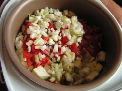 Вегетарианские тушеные кабачки и помидоры в мультиварке