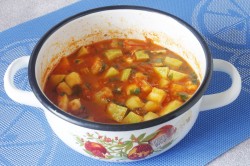 Кабачки в томате на зиму