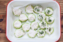 Кабачки запеченные с сыром в духовке