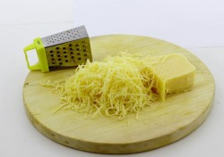 Кабачки запечённые с сыром в мультиварке - шаг 3