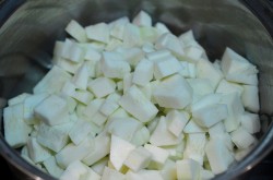 название картинки Икра кабачковая с чесноком и томатной пастой и майонезом на