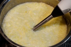 название картинки Икра кабачковая с чесноком и томатной пастой и майонезом на