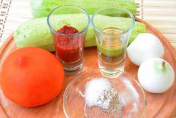 название картинки Икра кабачковая с помидорами на зиму