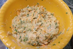 название картинки Кабачковые оладьи с цельнозерновой мукой с кунжутом