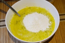 название картинки Кабачковые оладушки с чесноком и укропом