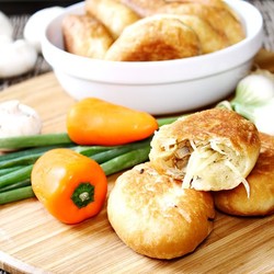 Пирожки из теста на майонезе с грибами, капустой и луком