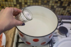 Как варить неочищенные креветки