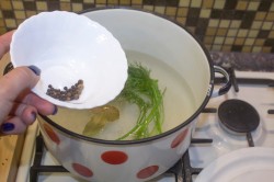 Как варить неочищенные креветки