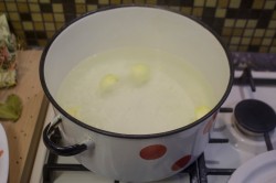 Как варить замороженные креветки - шаг 3 Как варить замороженные креветки - шаг 3