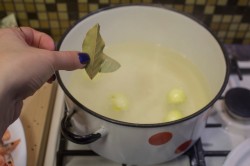 Как варить замороженные креветки - шаг 5 Как варить замороженные креветки - шаг 5