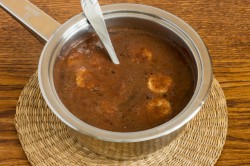 Как закипятить банан с корицей