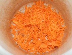 Как засолить капусту на зиму в банку