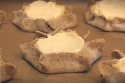 название картинки Калитки ржаные с картофелем