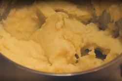 название картинки Калитки ржаные с картофелем