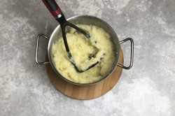 Калитки с картошкой из ржаной муки - шаг 3 Калитки с картошкой из ржаной муки - шаг 3