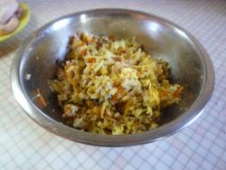 Рулет кальмары фаршированные грибами и рисом