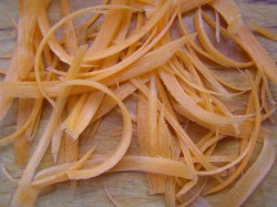 название картинки Кальмары с морковью и луком