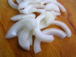 название картинки Кальмары с морковью и луком