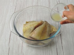 Камбала на сковороде