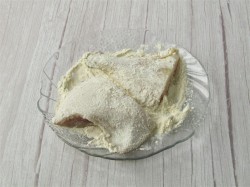 Камбала на сковороде