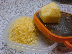 Канапе для фуршета на чипсах - шаг 4